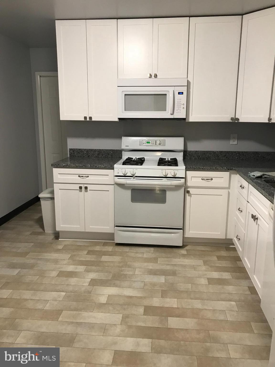 ROSEDALE - Residential Lease