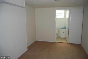 ROSEDALE - Residential Lease