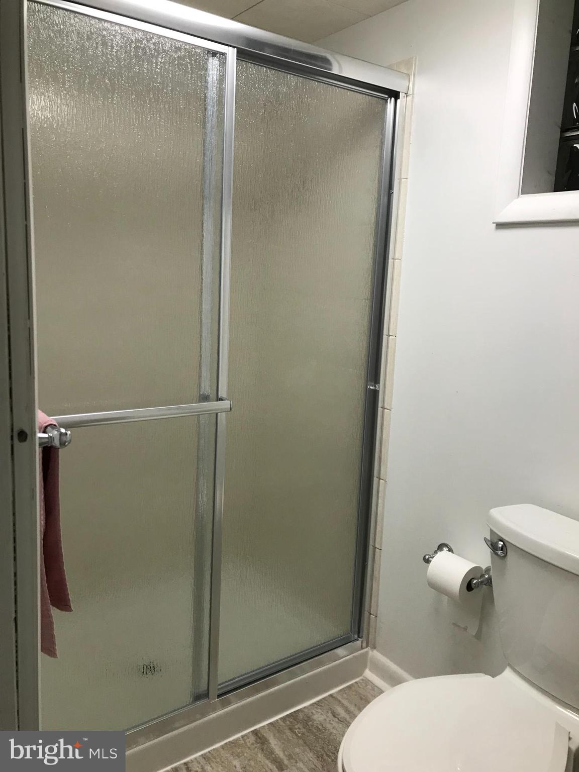 ROSEDALE - Residential Lease