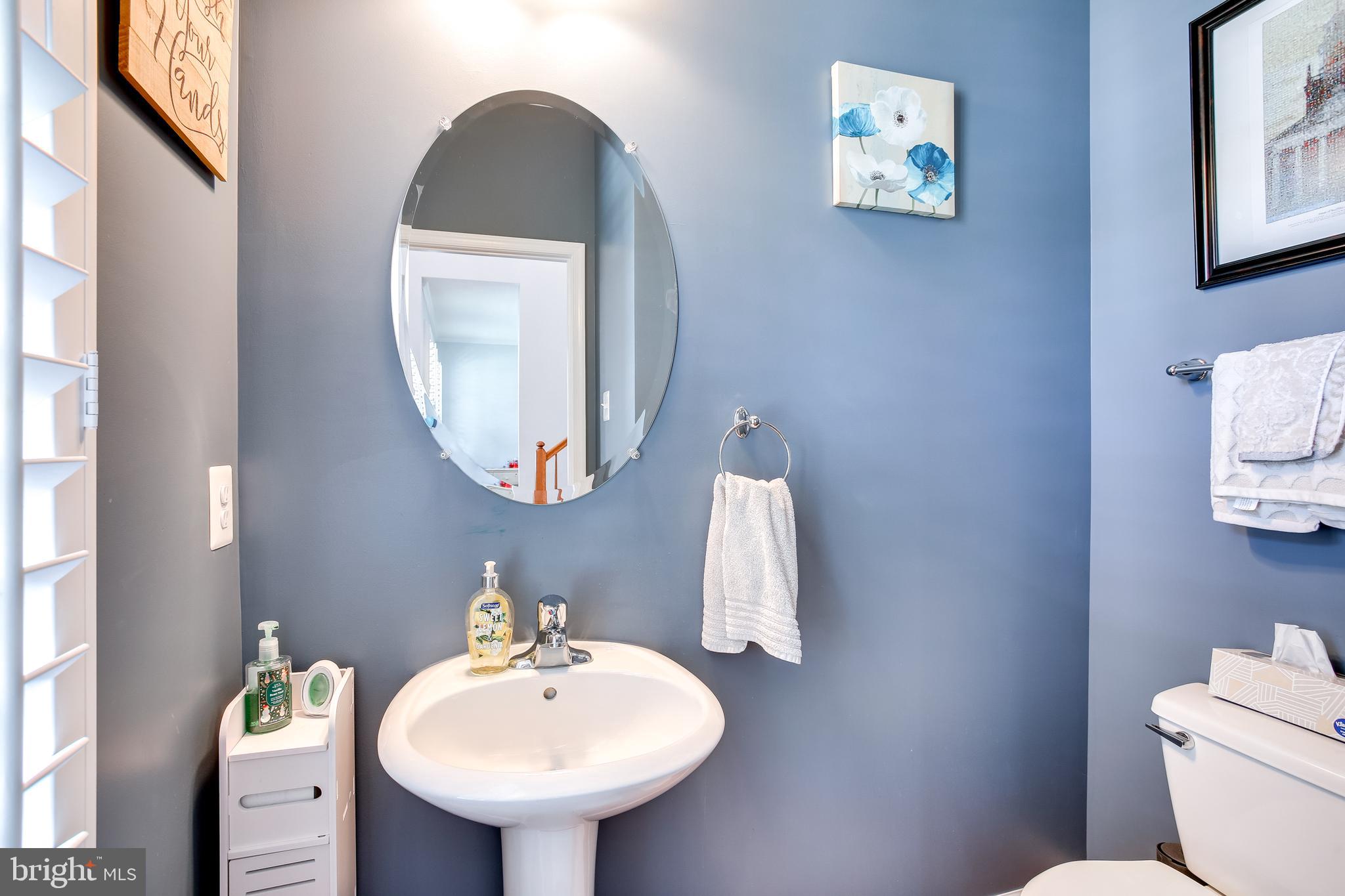 ROCKY POINTE - Residential