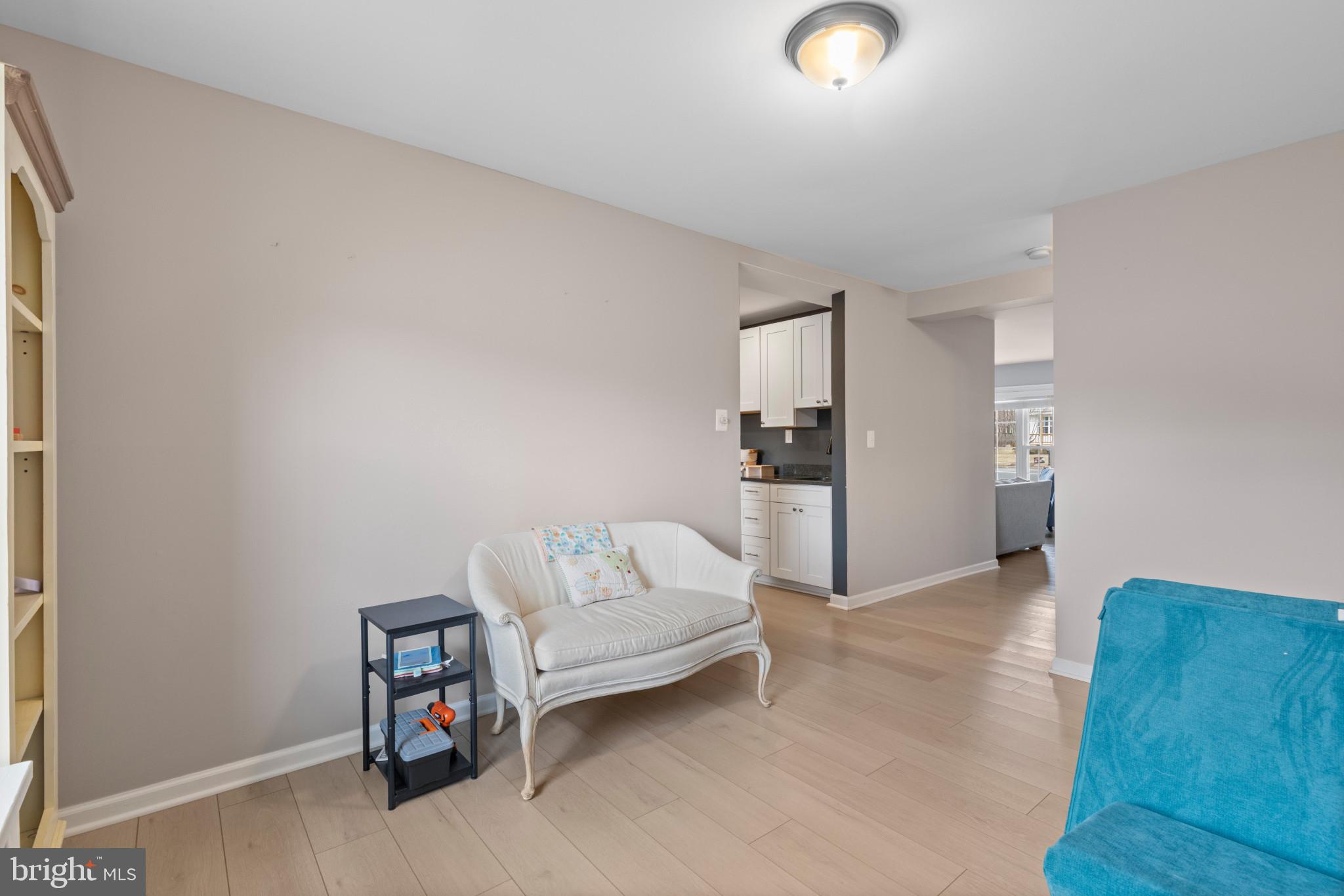 THE PROVINCES - Residential