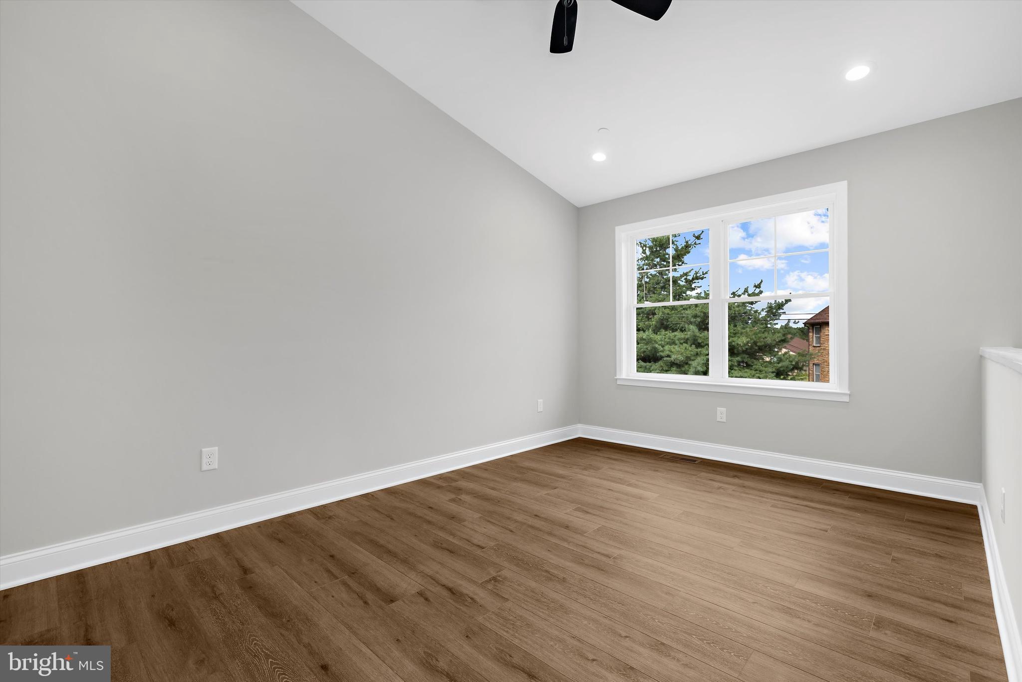 PASADENA - Residential