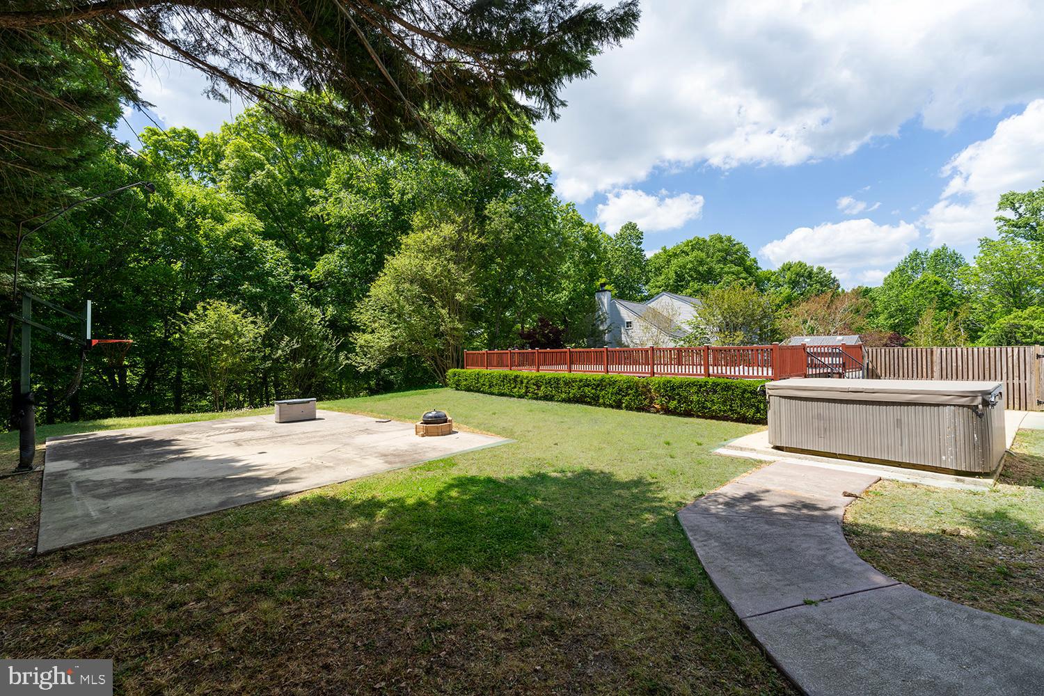 RICHFIELD STATION VILLAGE - Residential