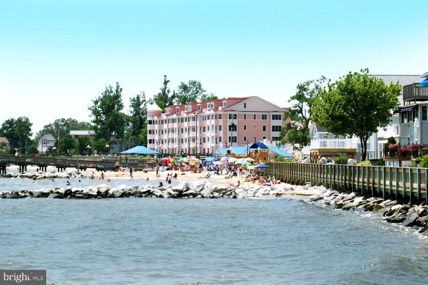 RICHFIELD STATION VILLAGE - Residential