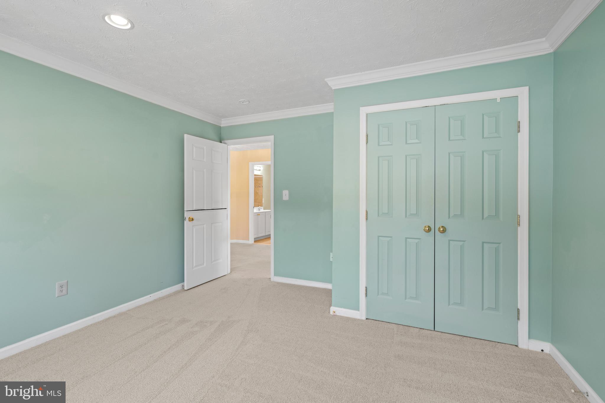 RICHFIELD STATION VILLAGE - Residential