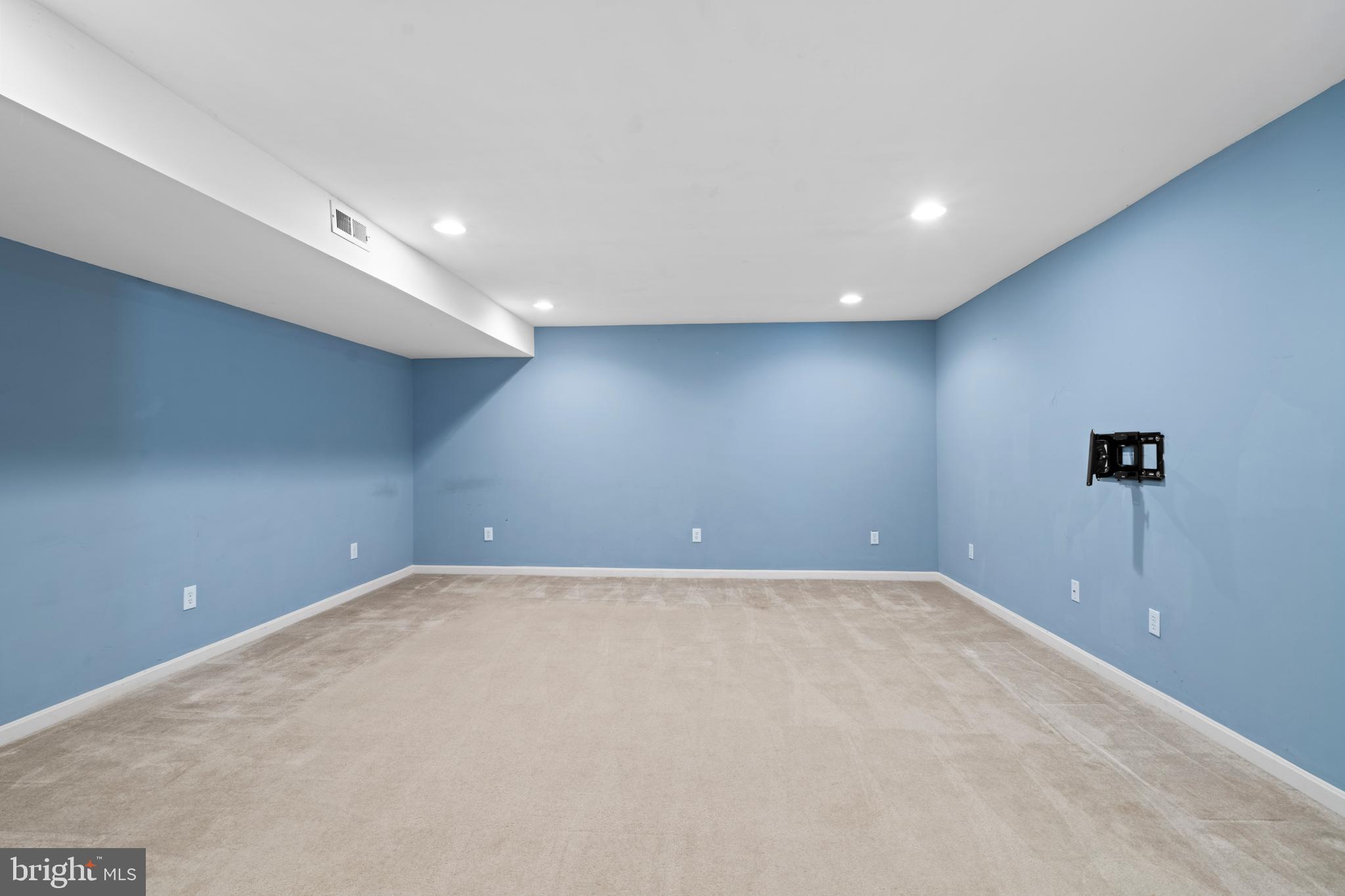 RICHFIELD STATION VILLAGE - Residential