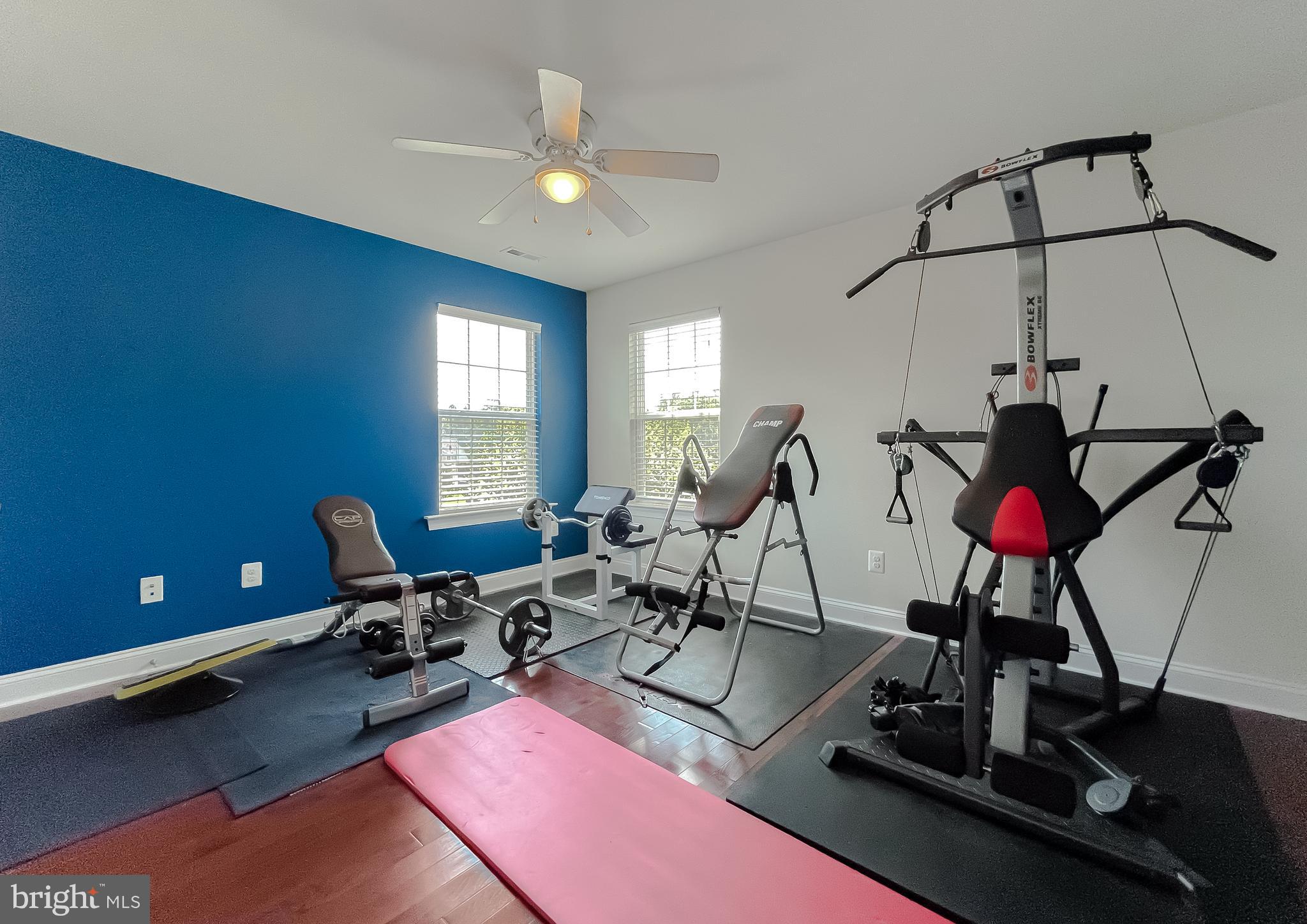 BROAD CREEK - Residential