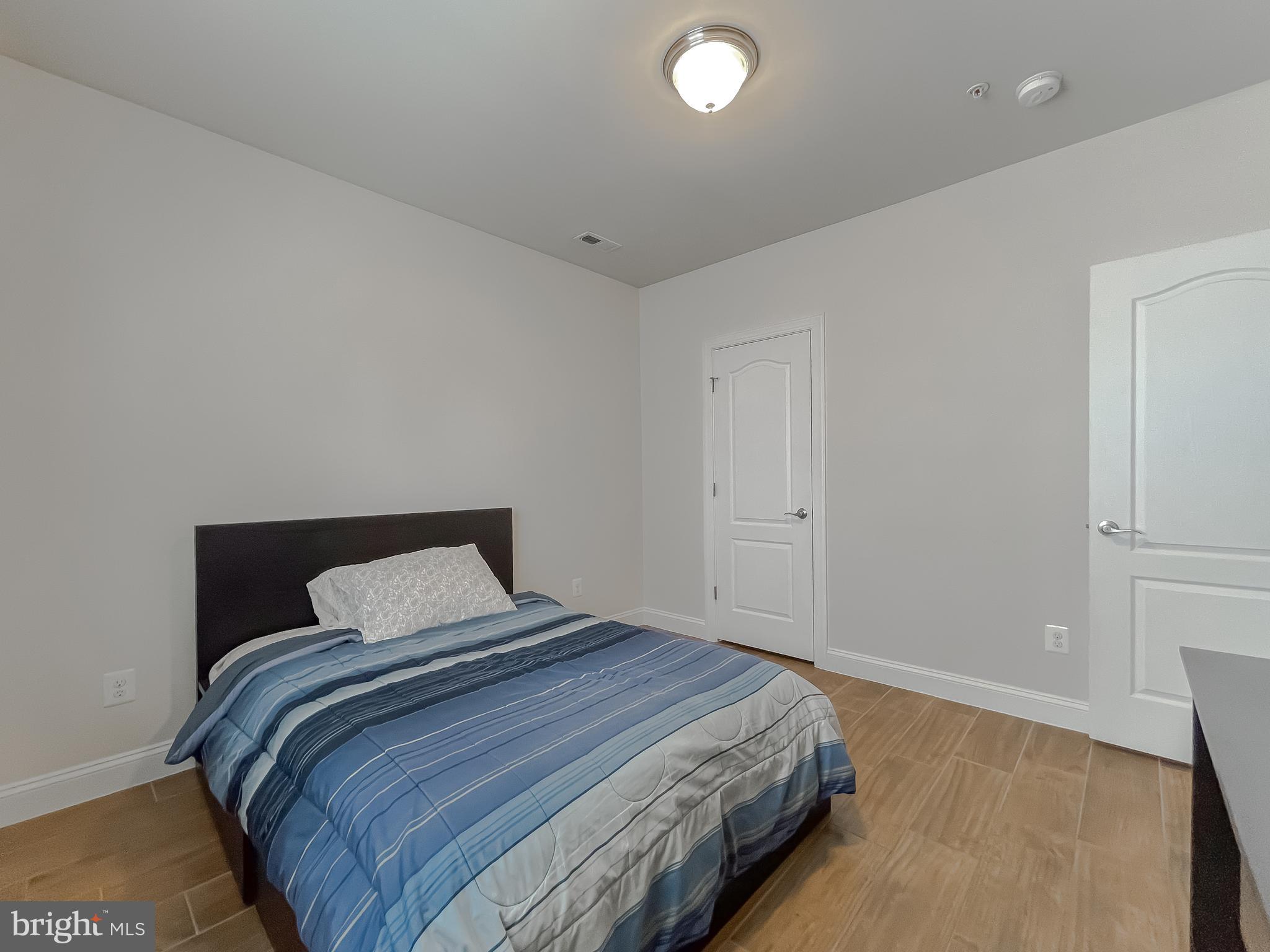 BROAD CREEK - Residential