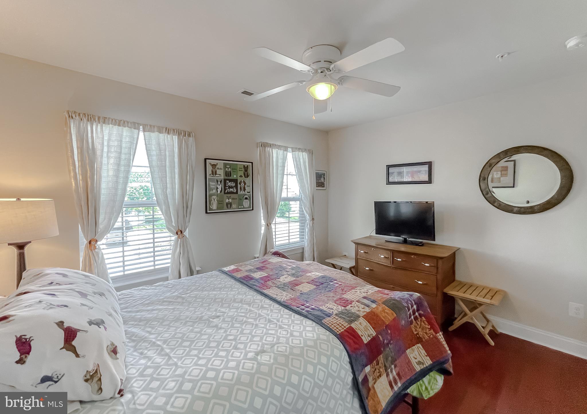 BROAD CREEK - Residential