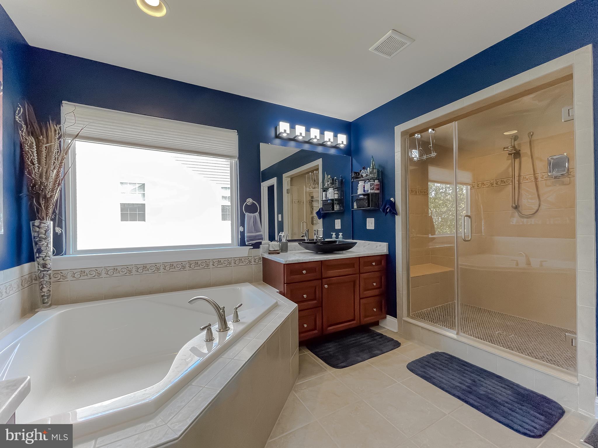 BROAD CREEK - Residential