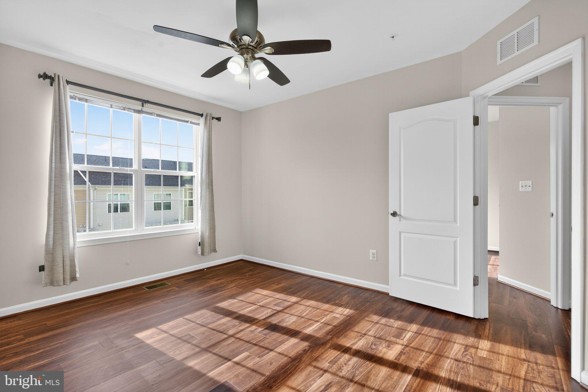 ARORA HILLS - Residential