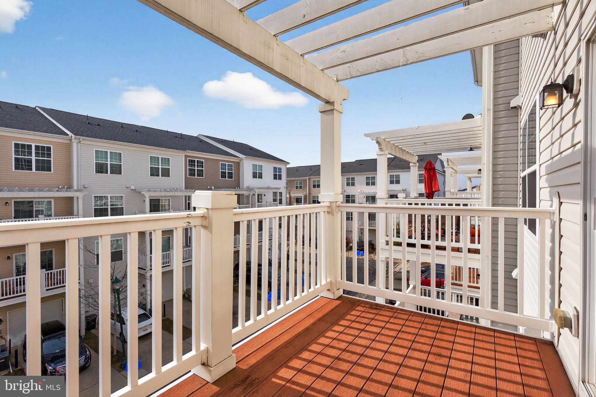 ARORA HILLS - Residential