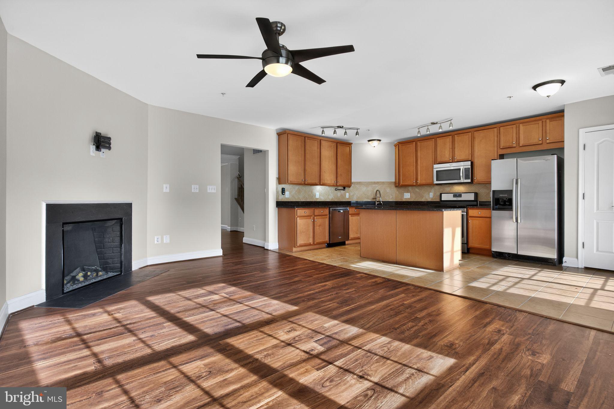 ARORA HILLS - Residential