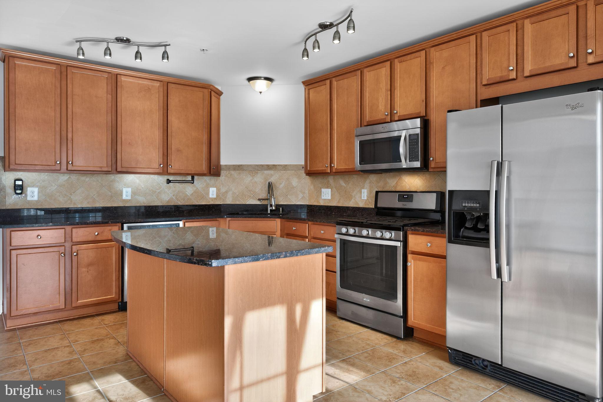 ARORA HILLS - Residential