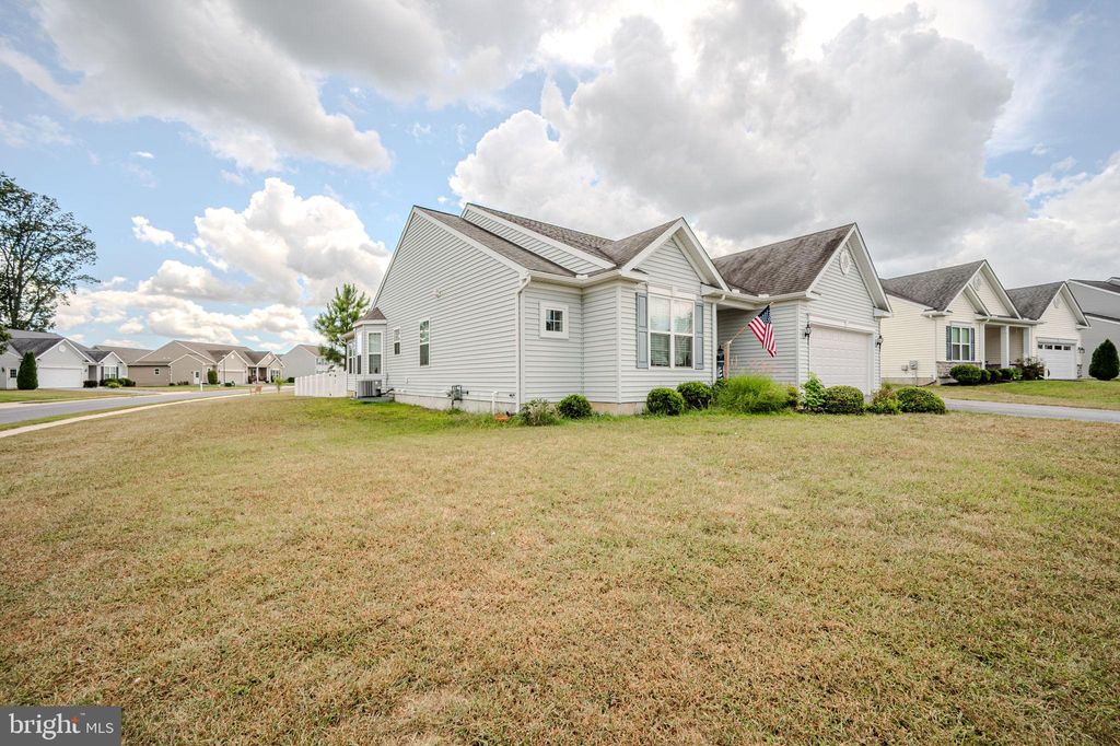 Photo of 92 River Cliff Circle, FELTON, DE 19943 (MLS # DEKT2039696)