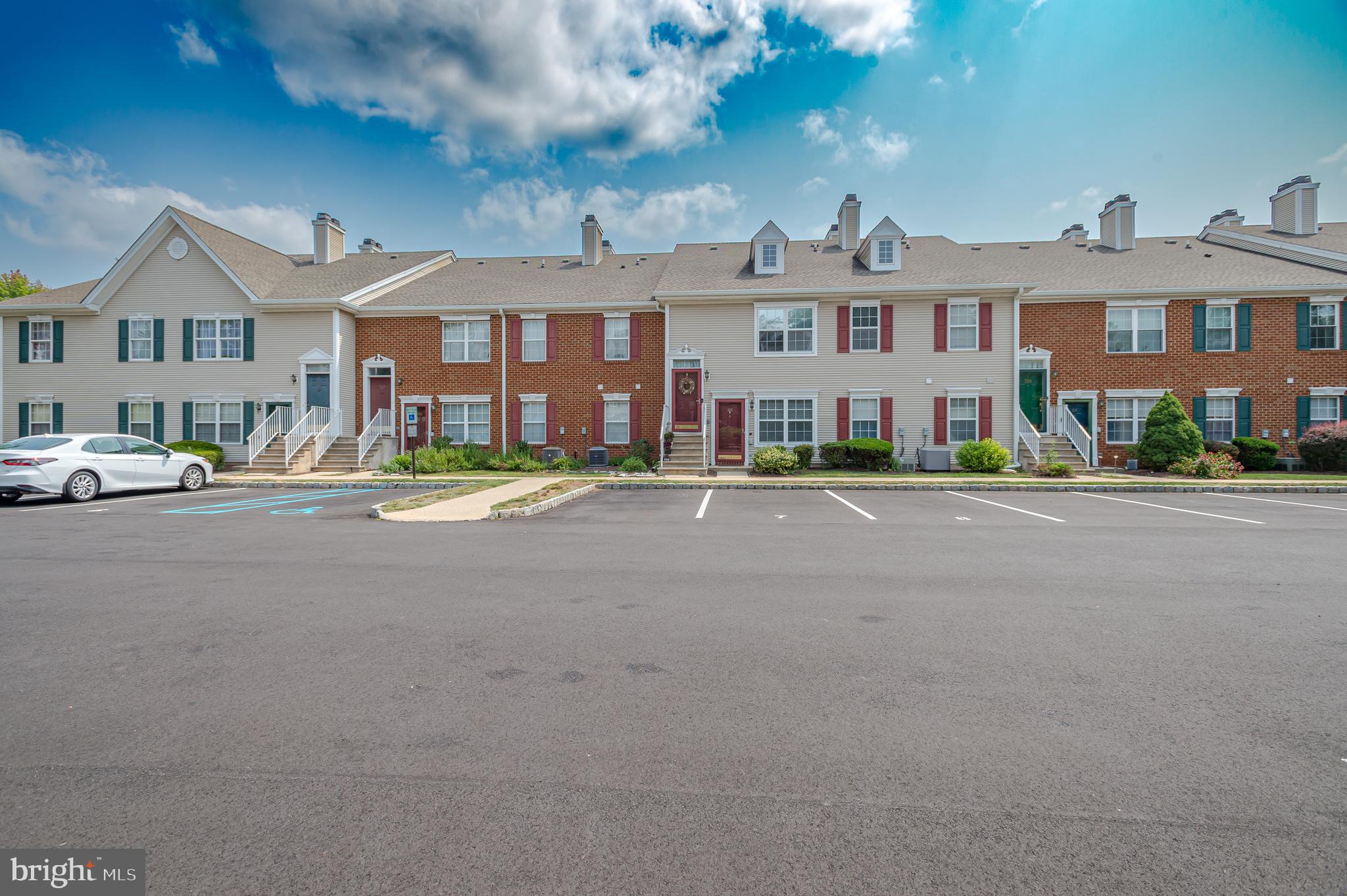 203 CASTLETON CT