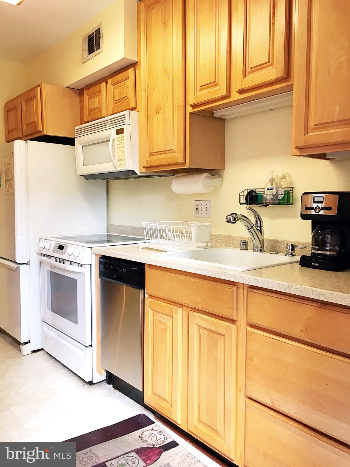 RIDGELY'S DELIGHT - Residential Lease