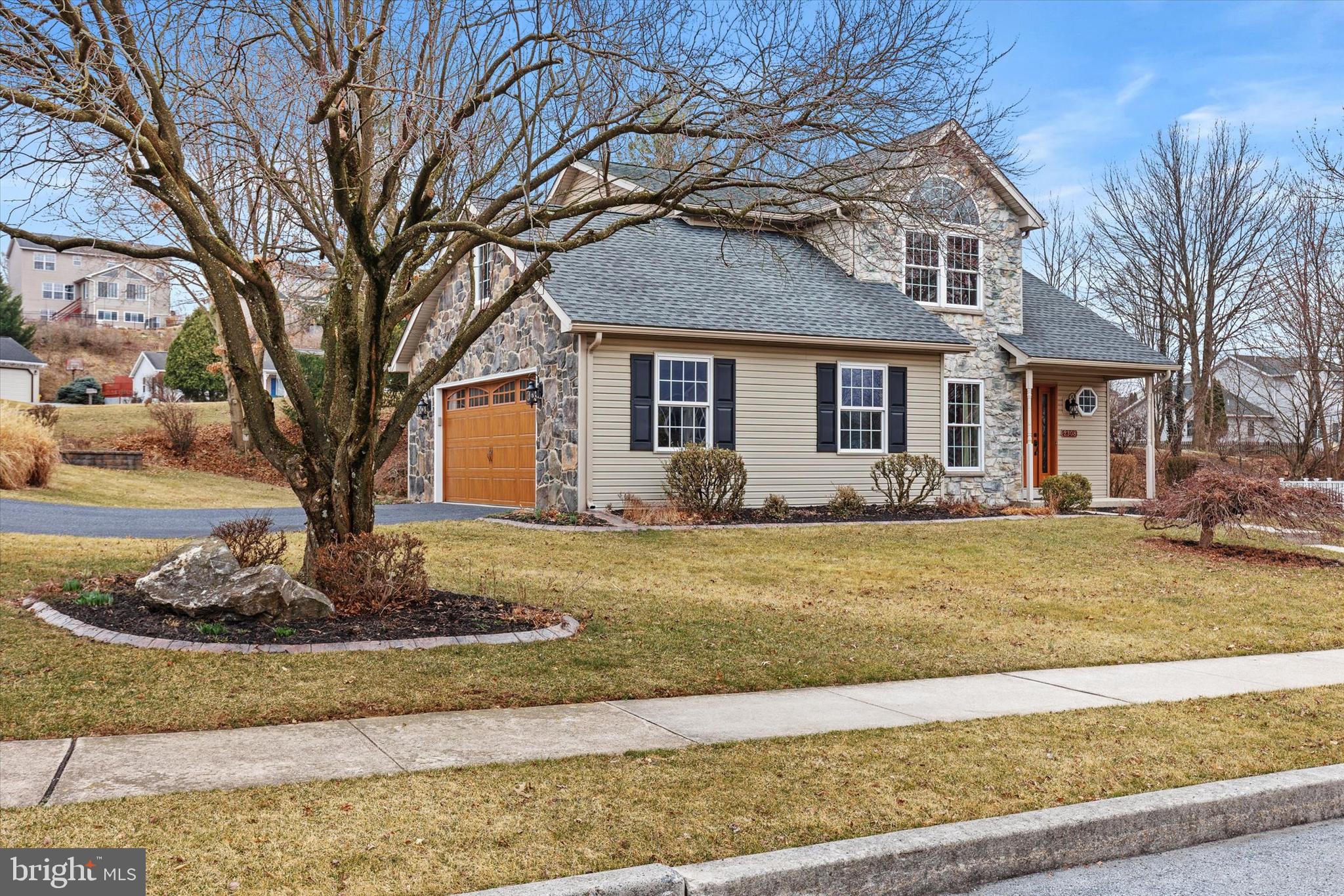2308 CYPRESS DRIVE