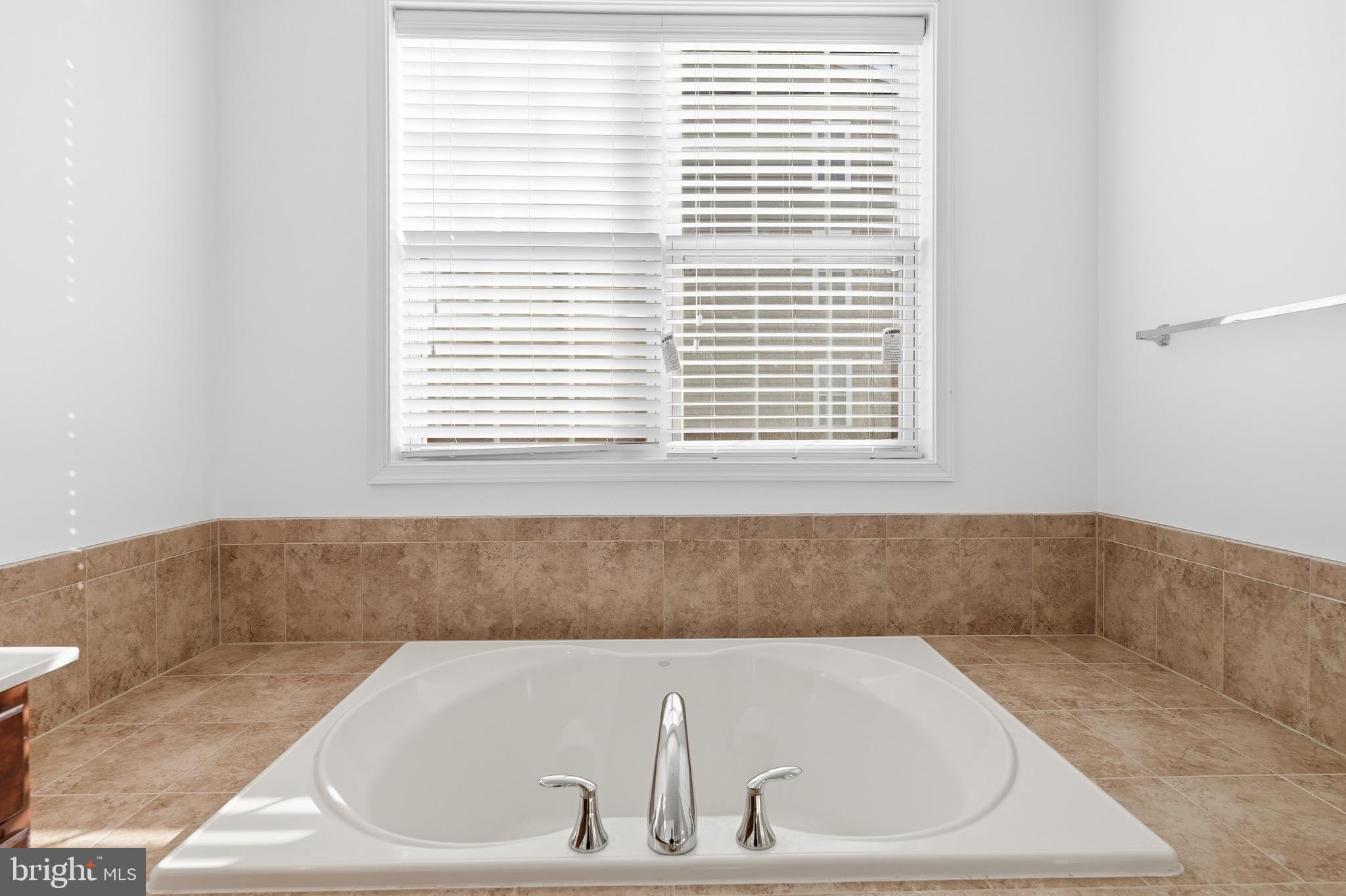 BUCKINGHAM AT LOUDOUN VALLEY - Residential