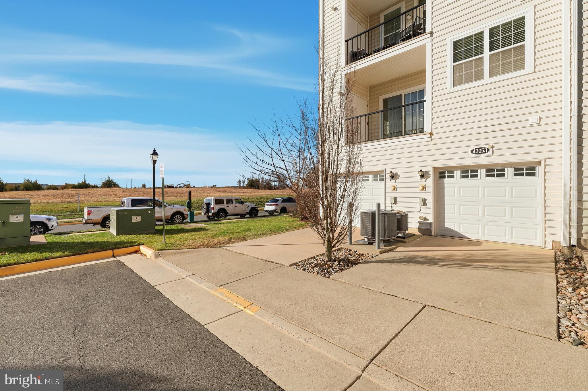 BUCKINGHAM AT LOUDOUN VALLEY - Residential