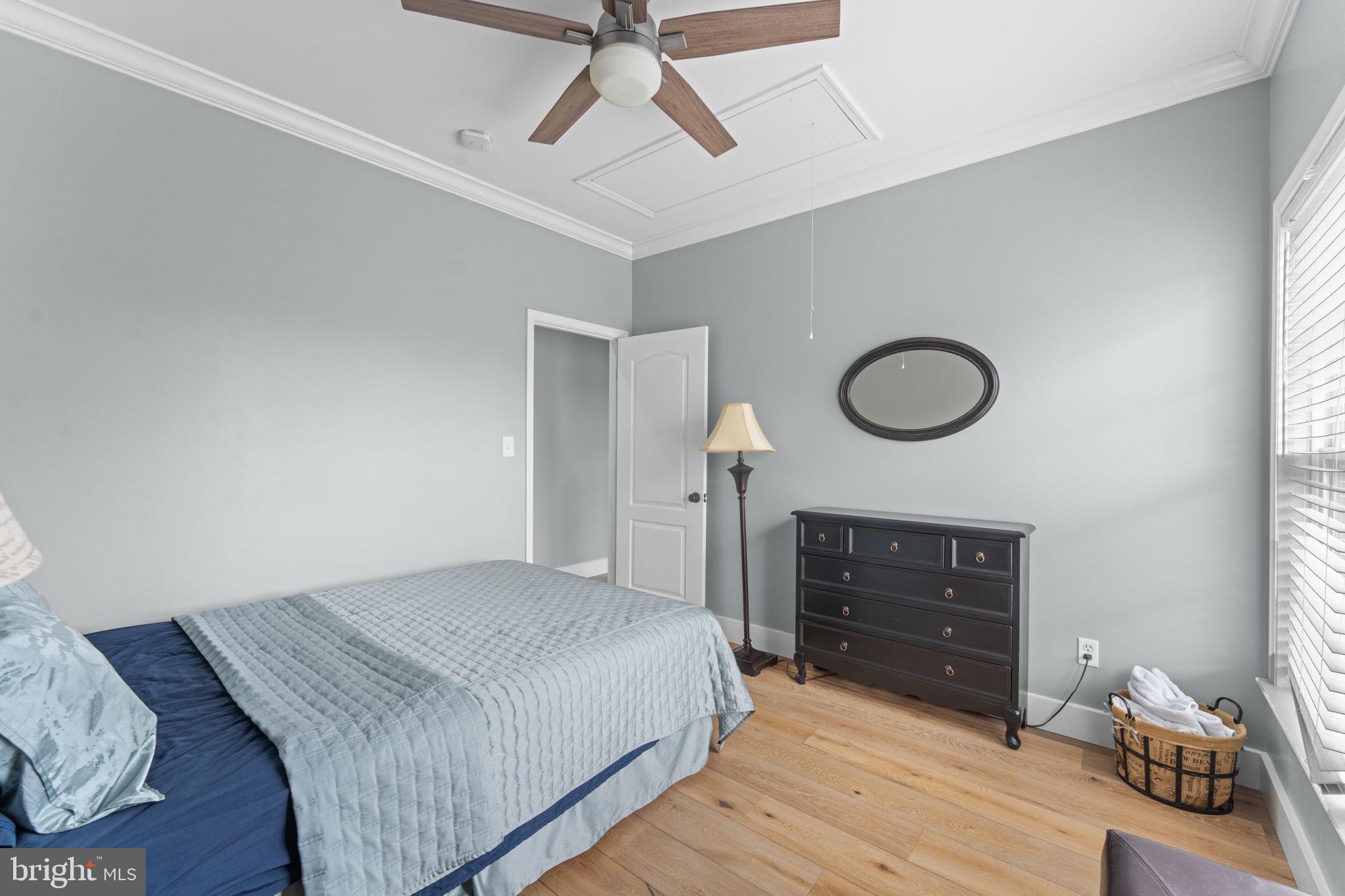 BROADLANDS - Residential