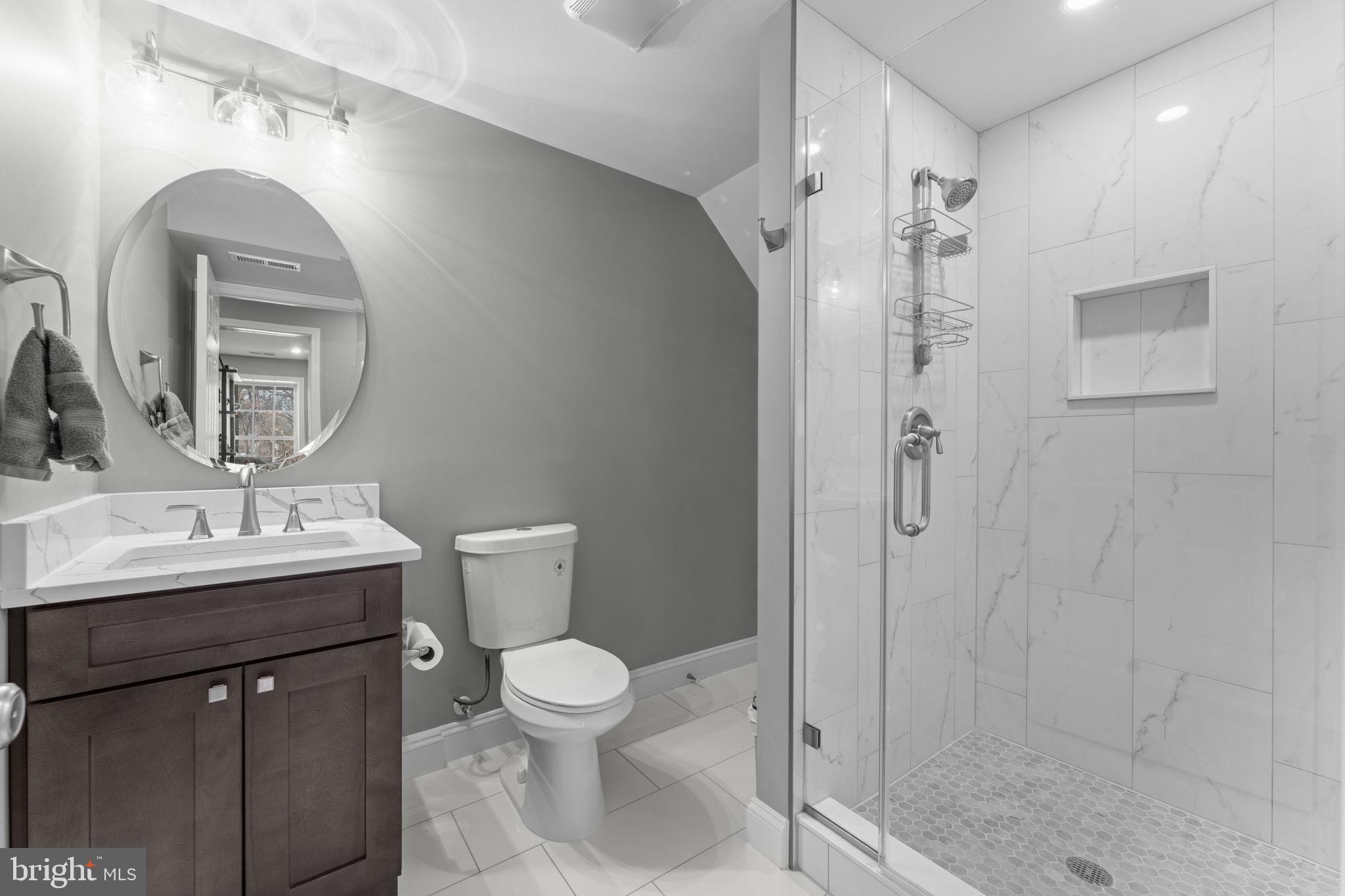 BROADLANDS - Residential