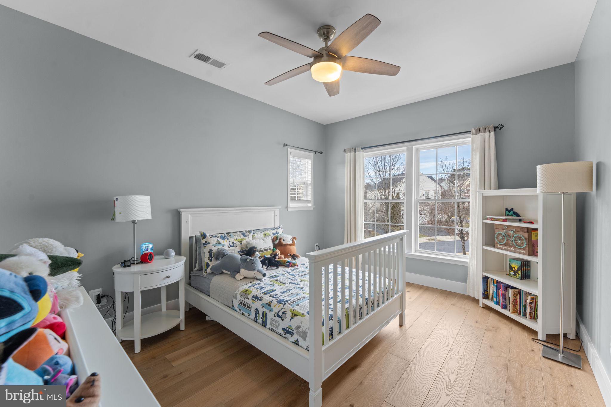 BROADLANDS - Residential