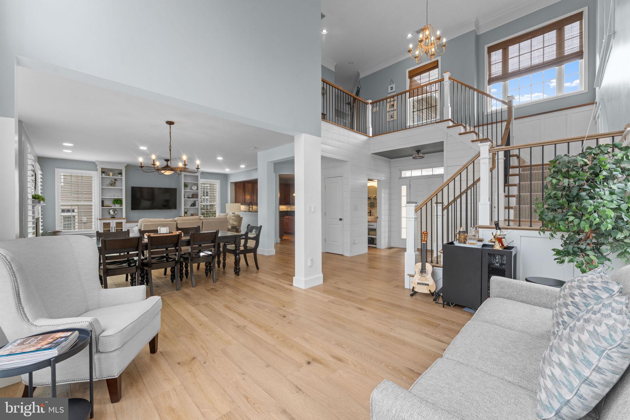 BROADLANDS - Residential