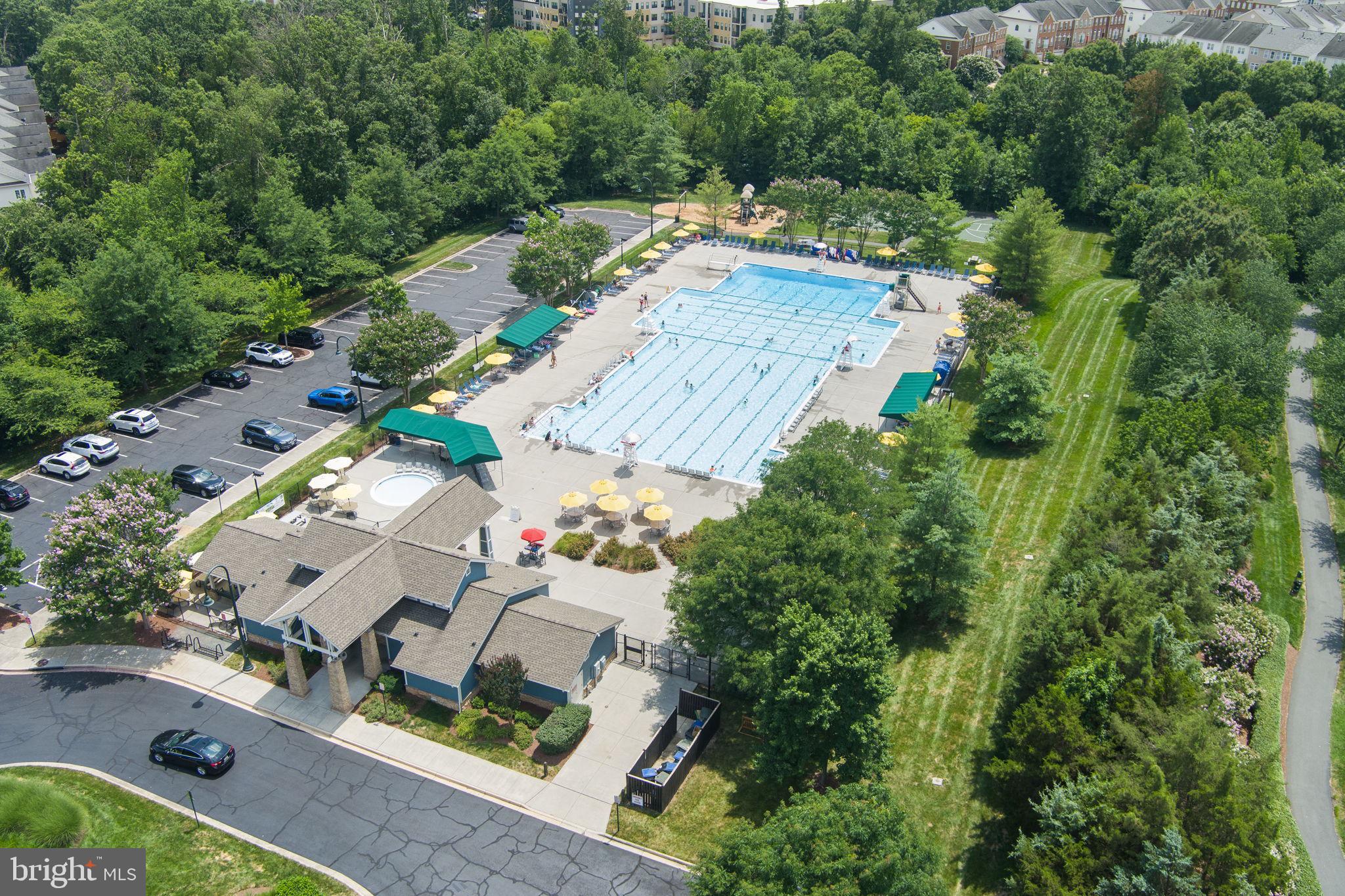 BROADLANDS - Residential