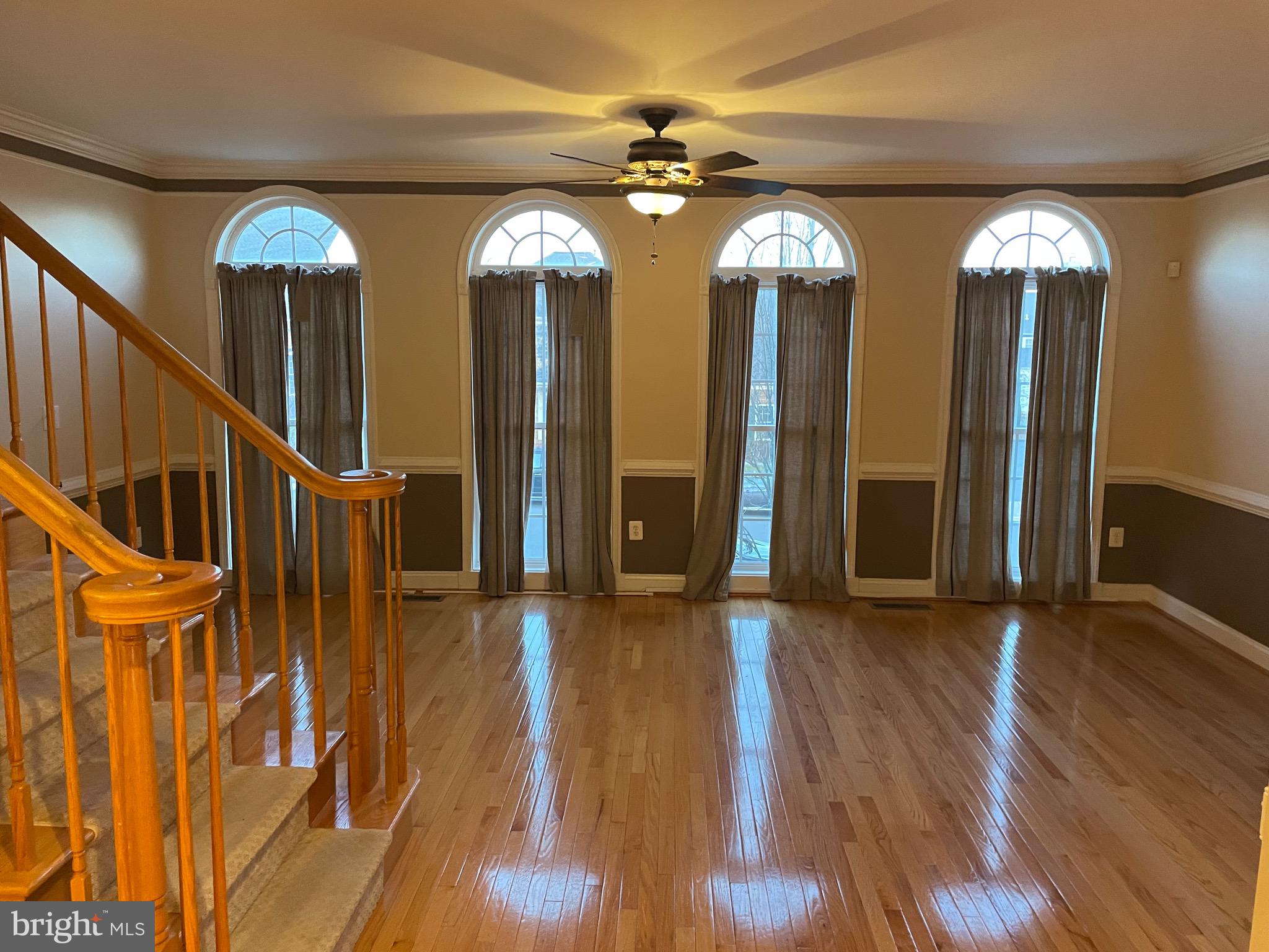 SOUTH RIDING - Residential Lease