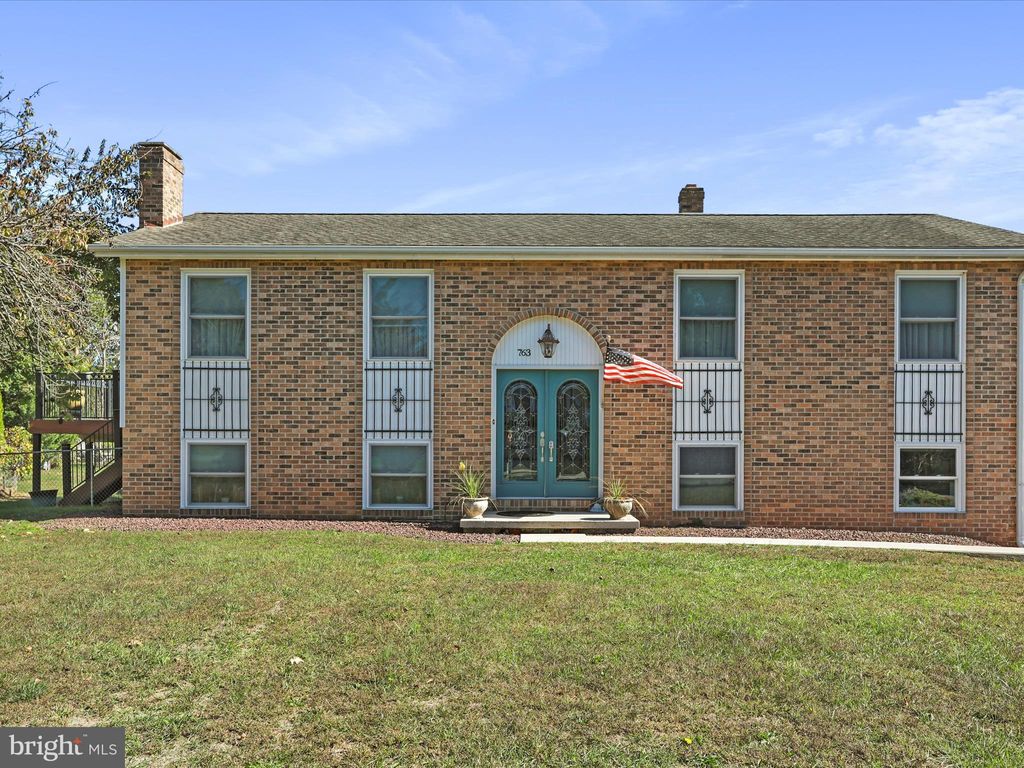 Photo of 763 Joy Dr, GREENCASTLE, PA 17225 (MLS # PAFL2030708)