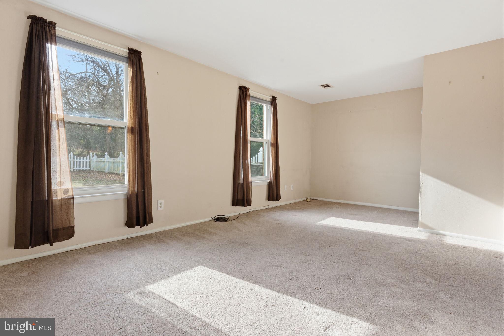 NESHAMINY VALLEY - Residential