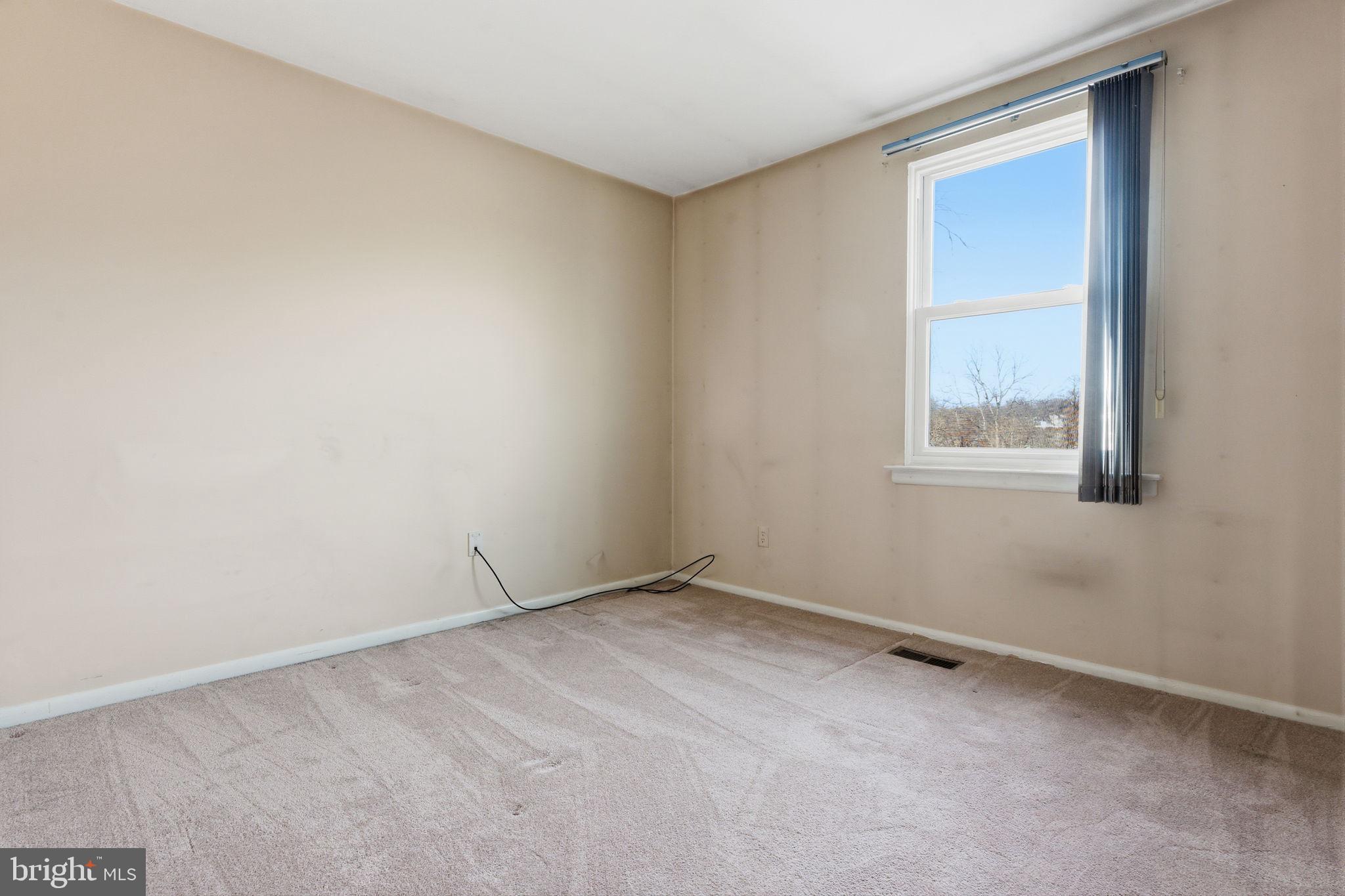 NESHAMINY VALLEY - Residential