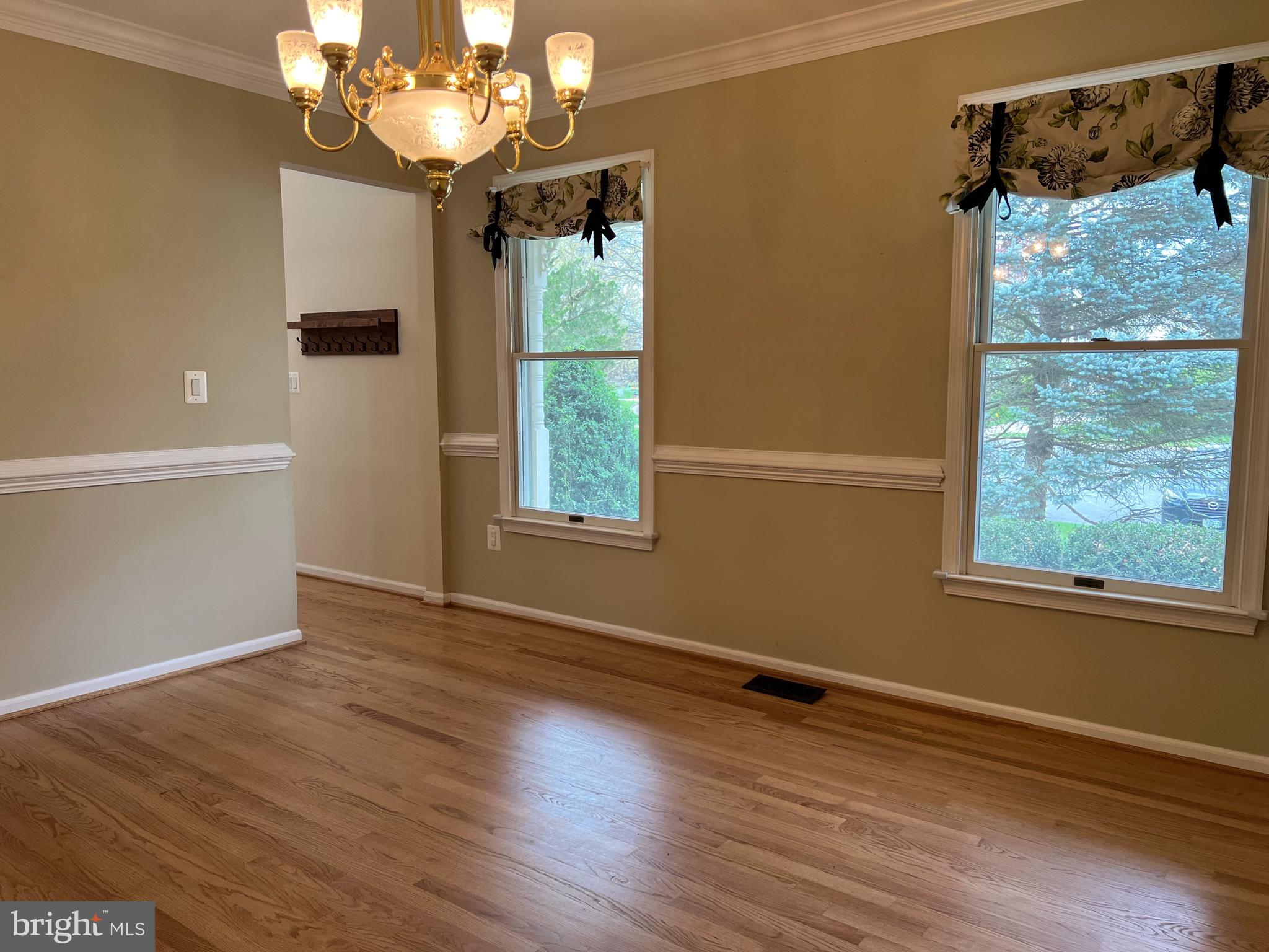 CASCADES - Residential Lease