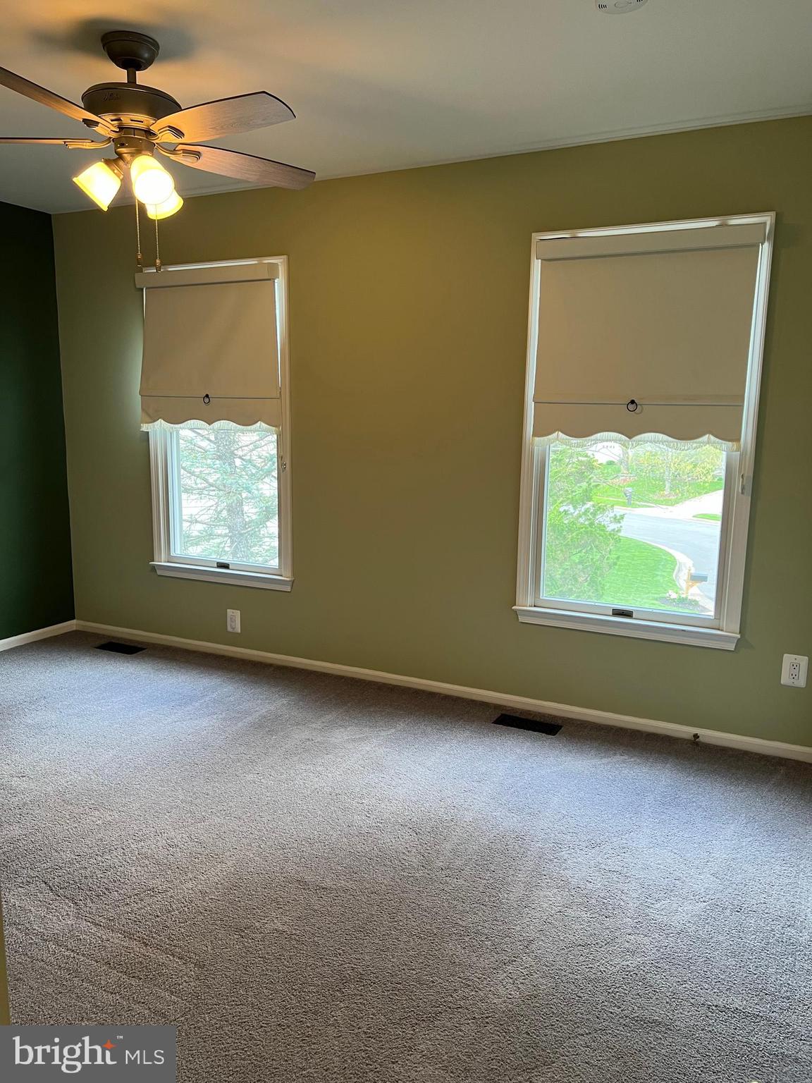 CASCADES - Residential Lease