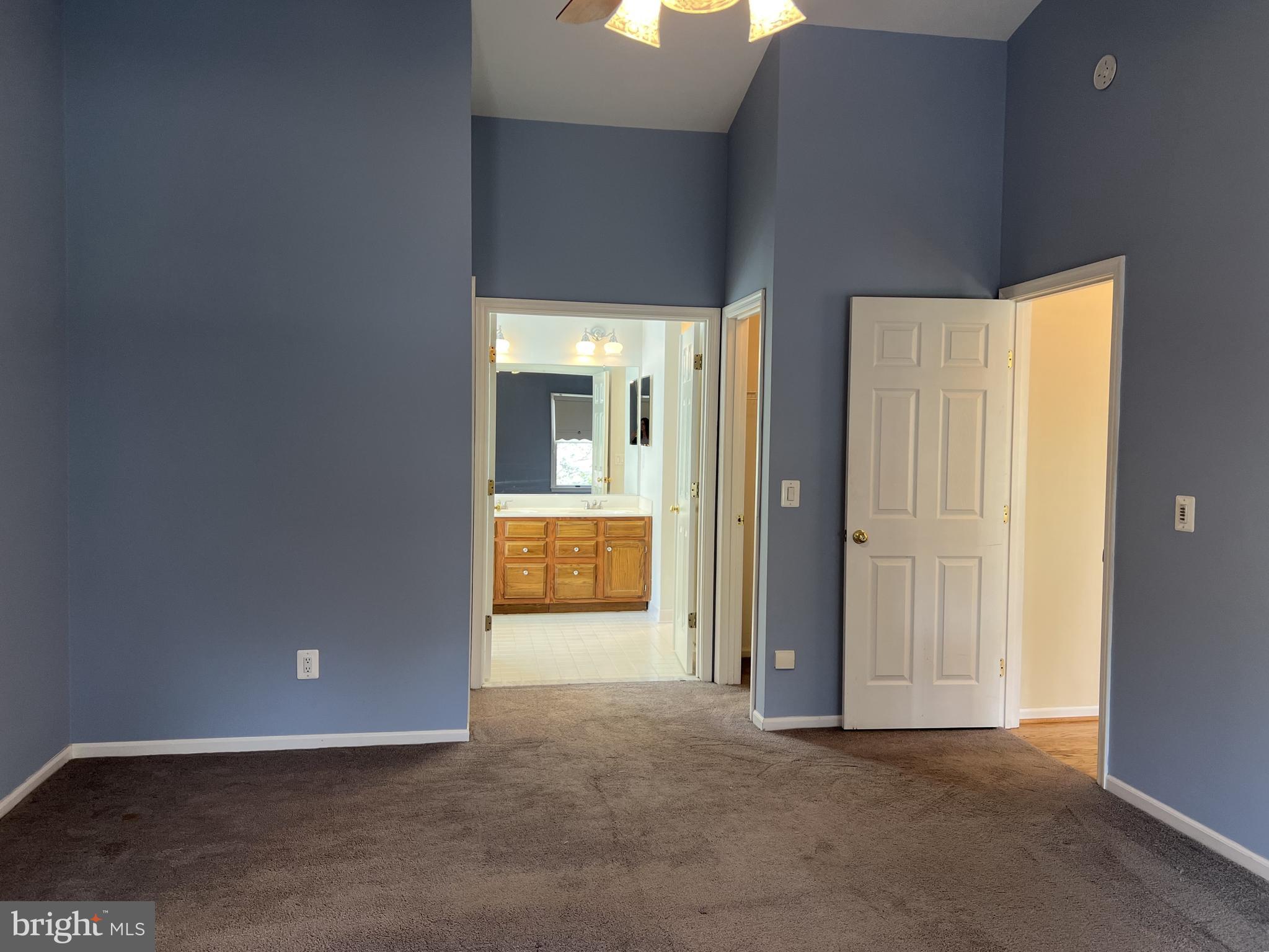 CASCADES - Residential Lease