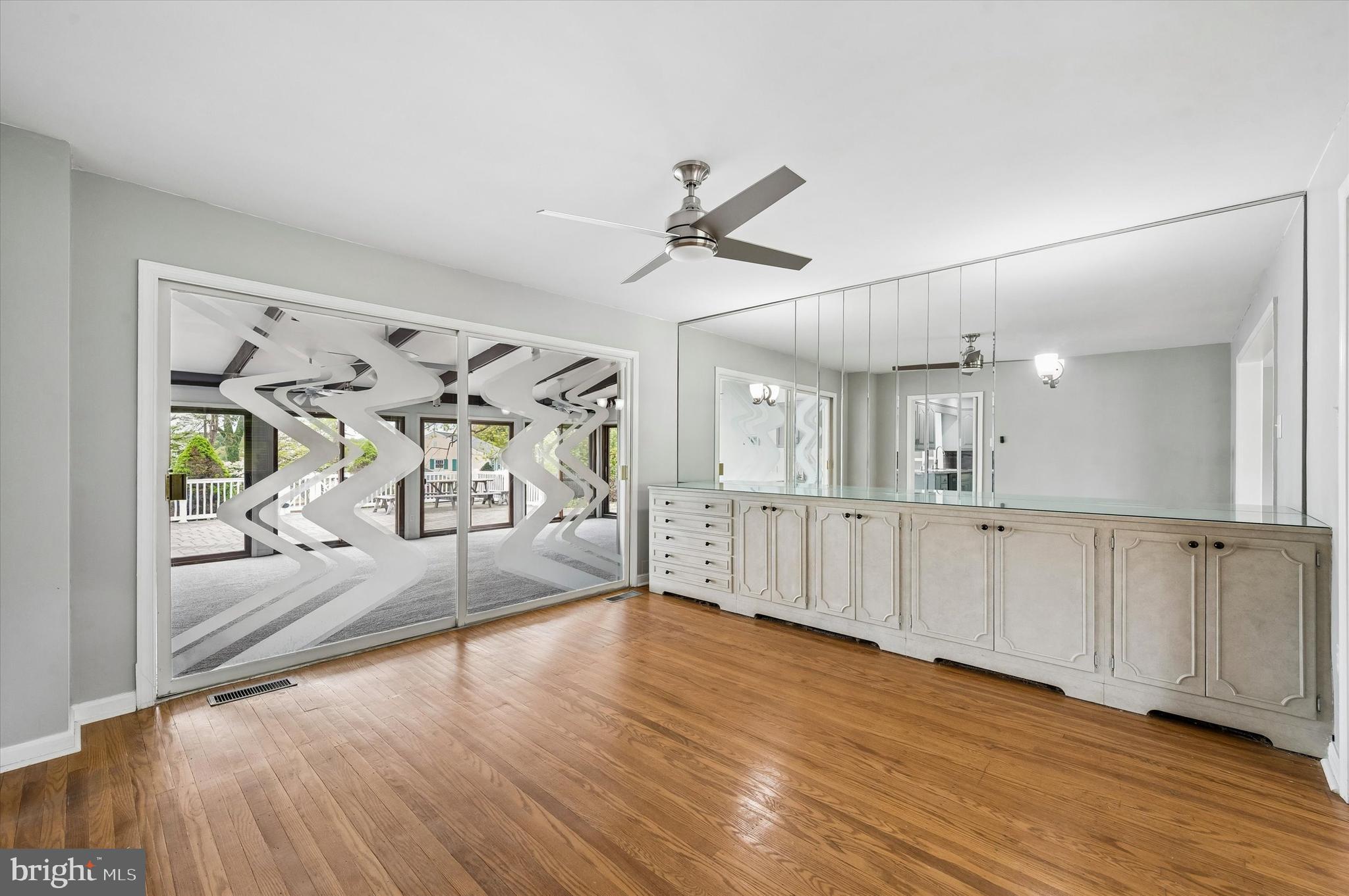 975 PALMERS MILL ROAD