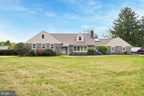 Photo of 975 Palmers Mill Road, MEDIA, PA 19063 (MLS # PADE2114048)