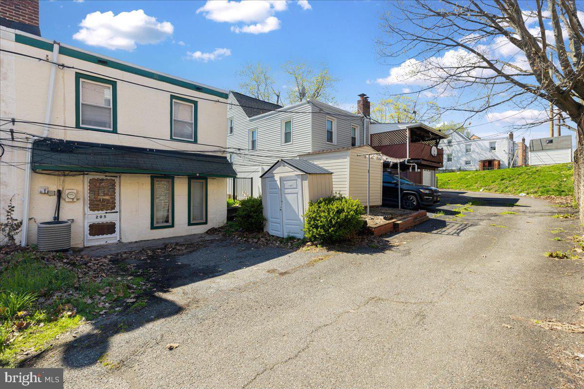 SHARON HILL - Residential