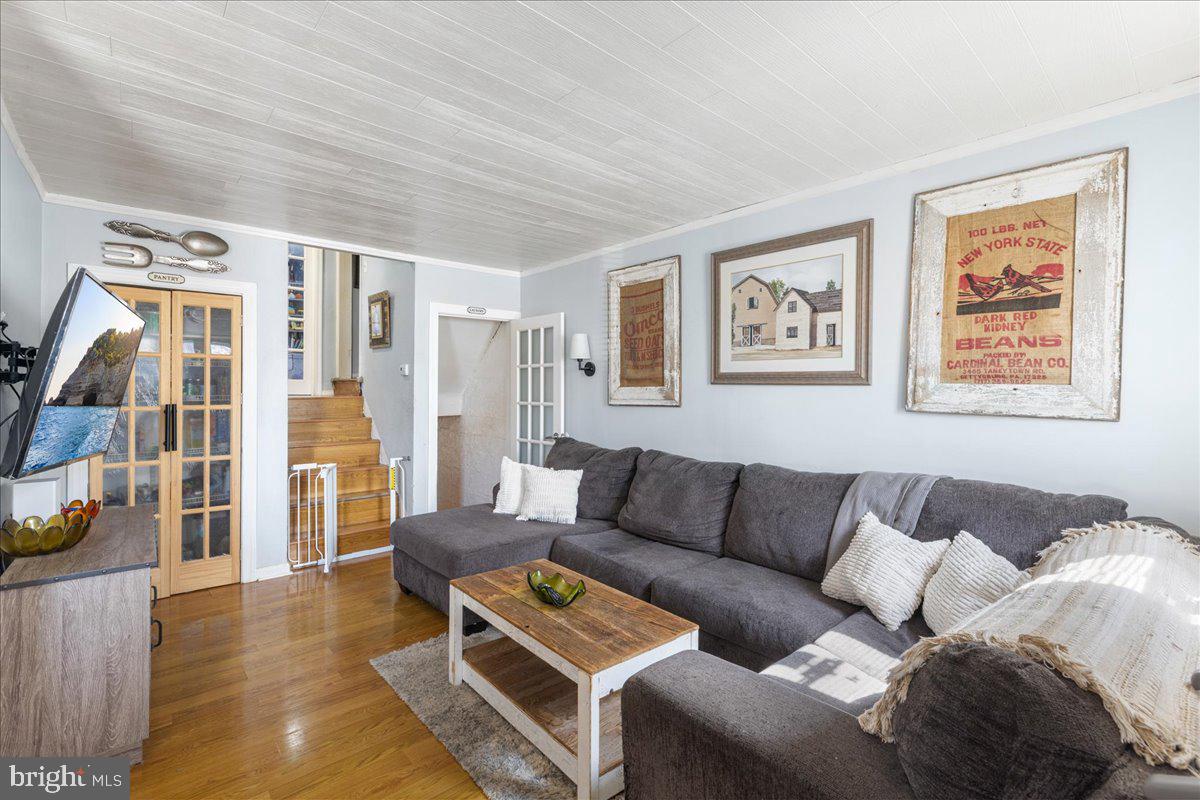 SHARON HILL - Residential