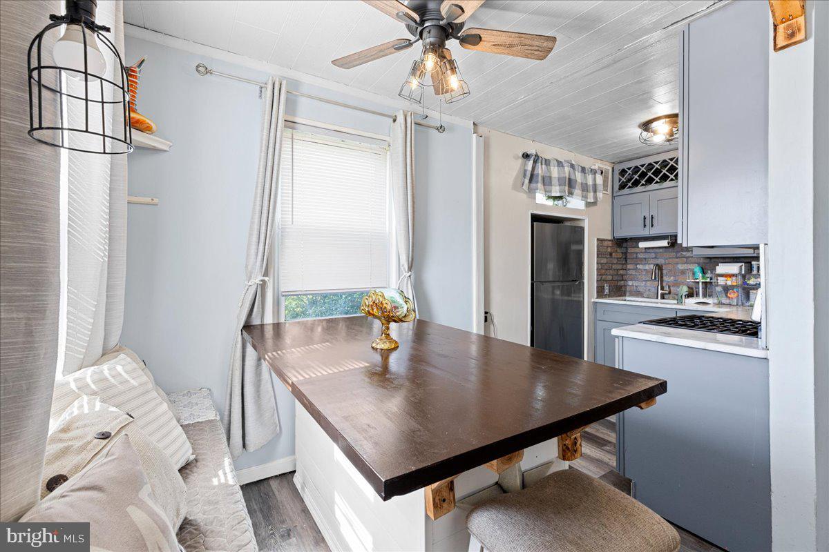 205 BRAINERD BOULEVARD