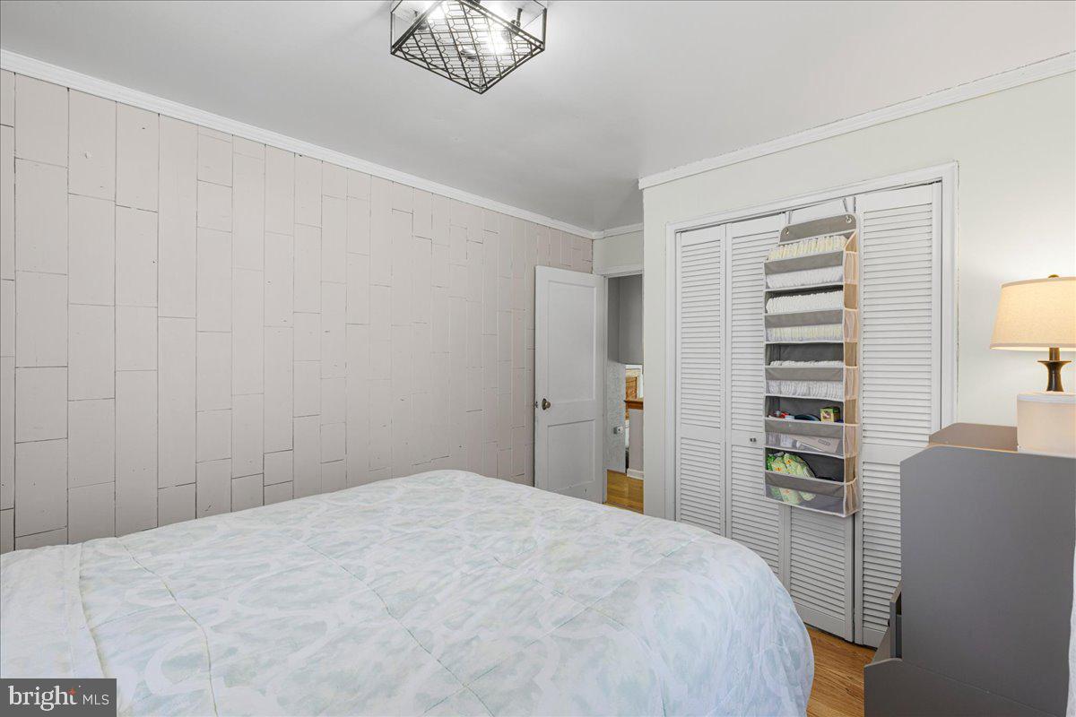 SHARON HILL - Residential