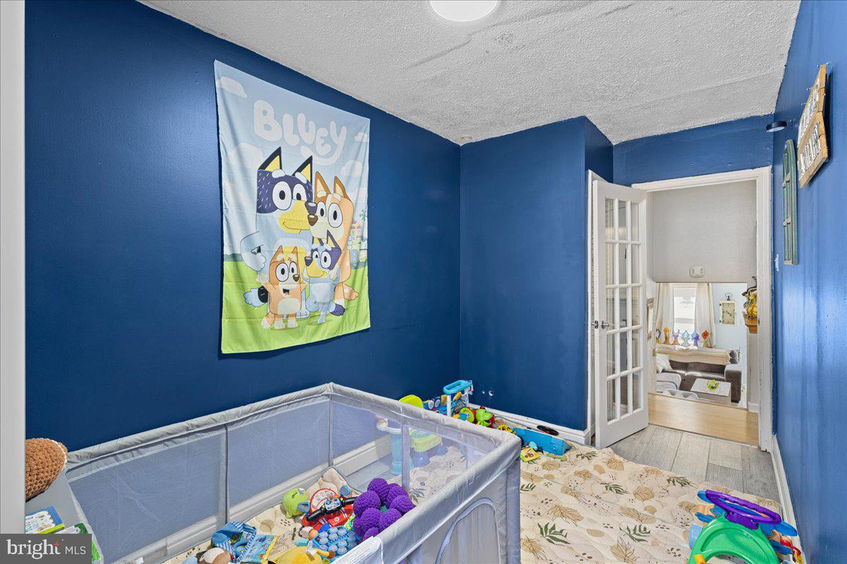 SHARON HILL - Residential