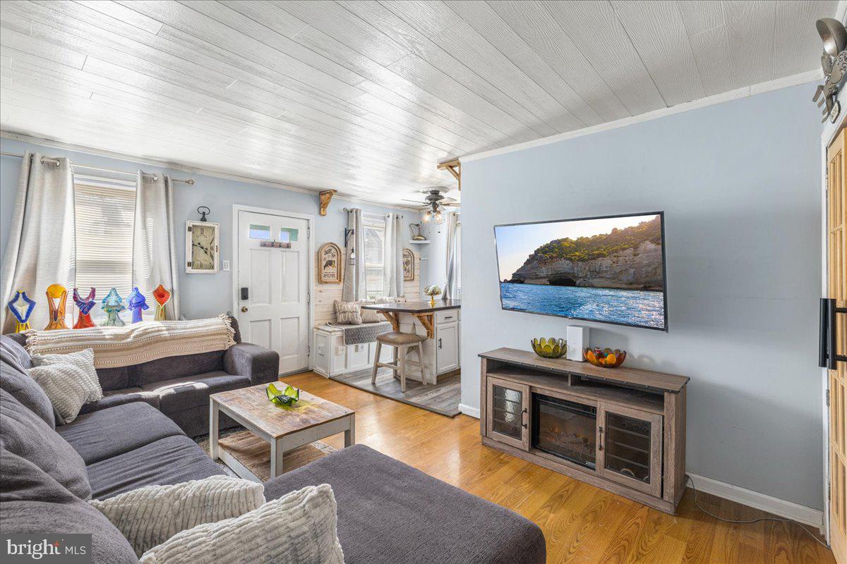 SHARON HILL - Residential