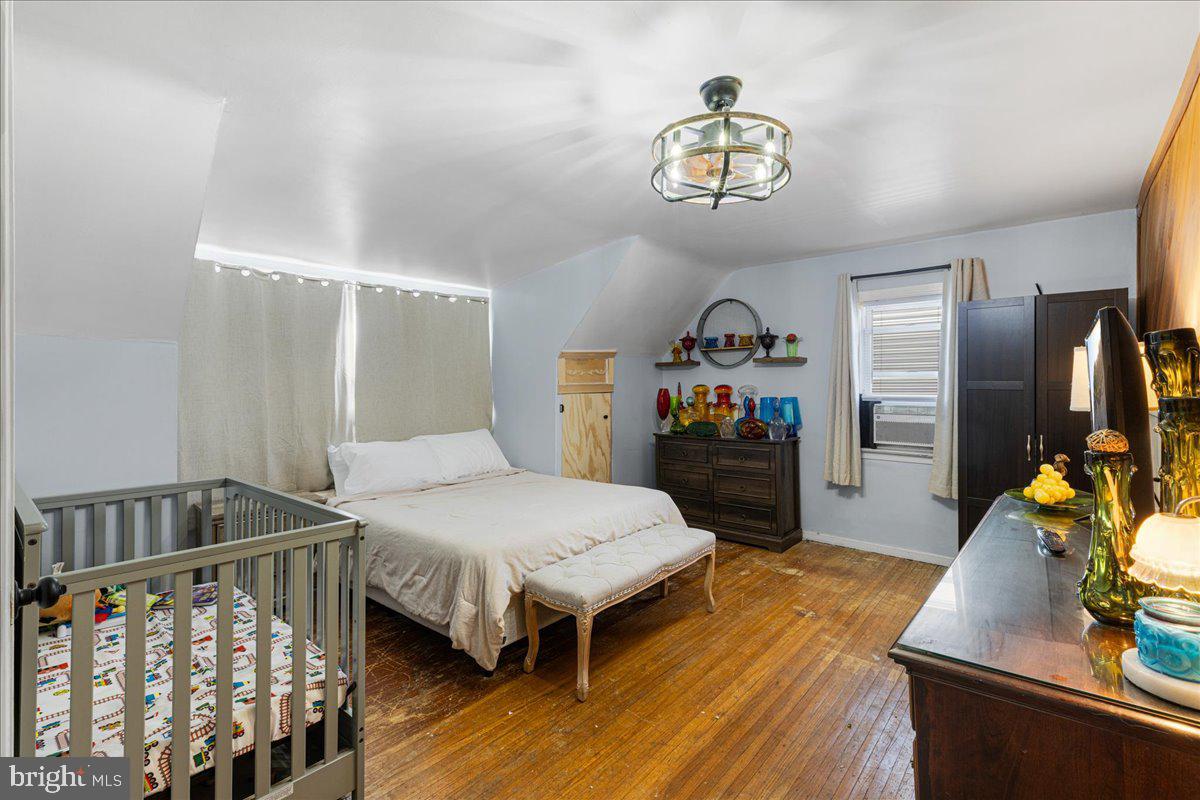 SHARON HILL - Residential