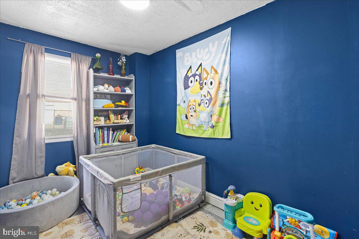 SHARON HILL - Residential