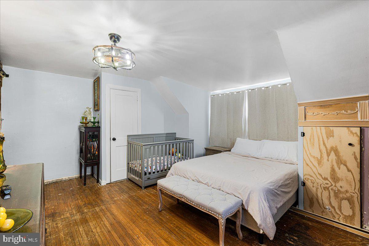 SHARON HILL - Residential