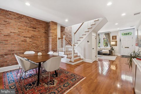 425 16TH STREET SE WASHINGTON DC 20003