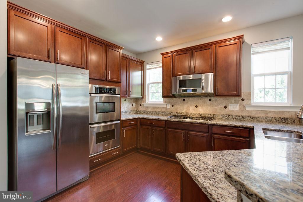 EMERSON - Residential Lease