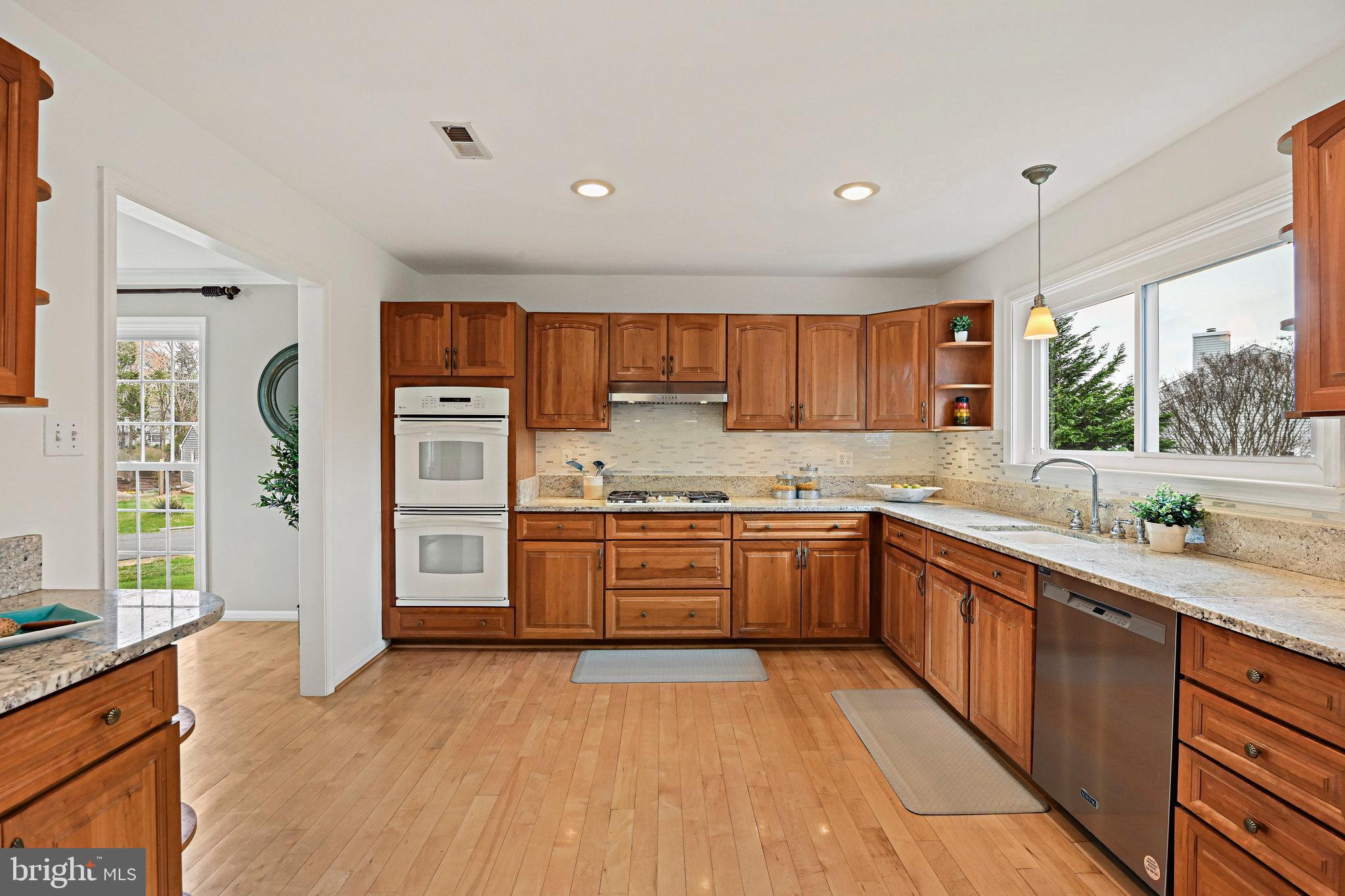 SUGAR CREEK - Residential